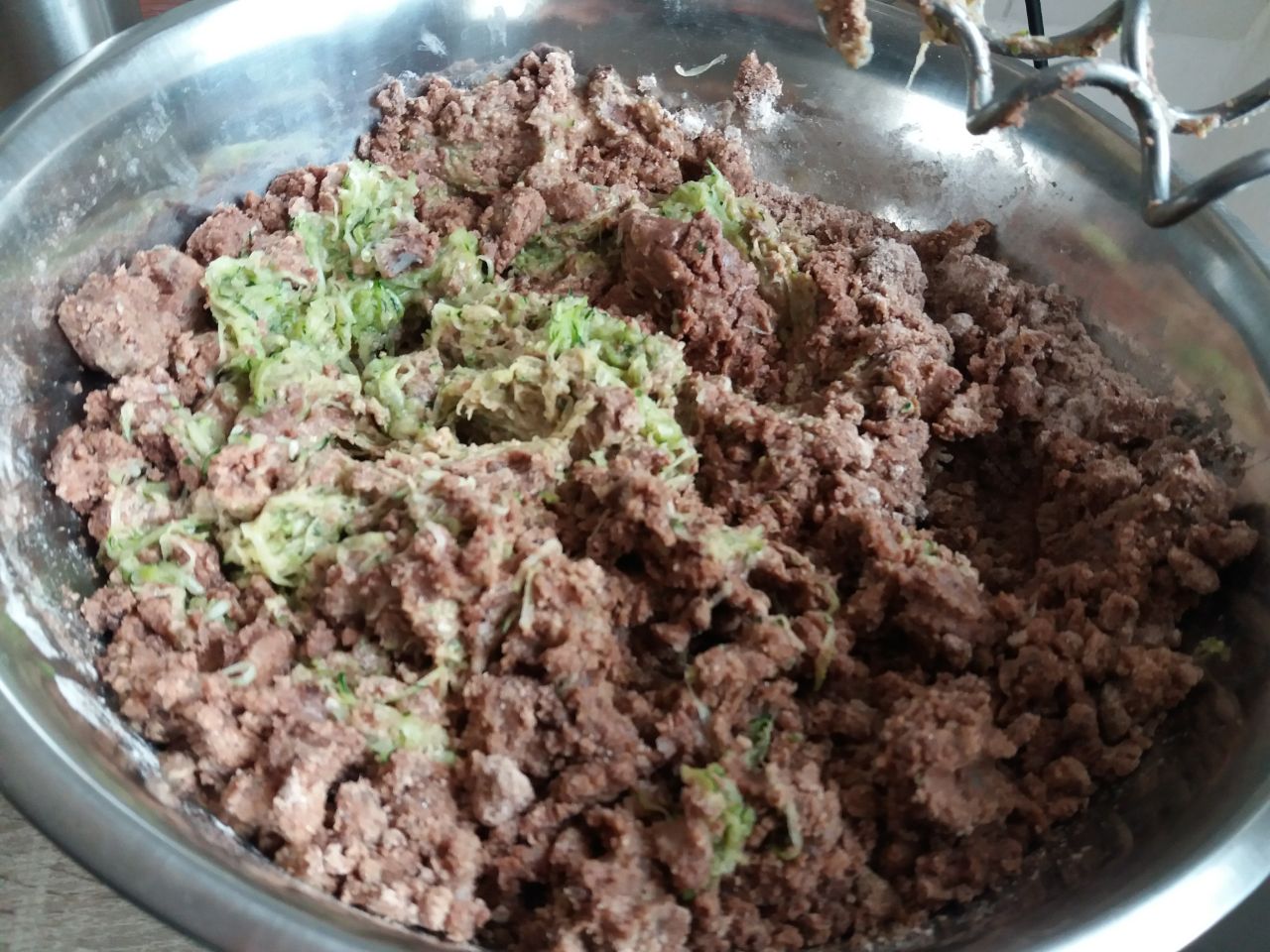 Zucchini-Kakao-Teig